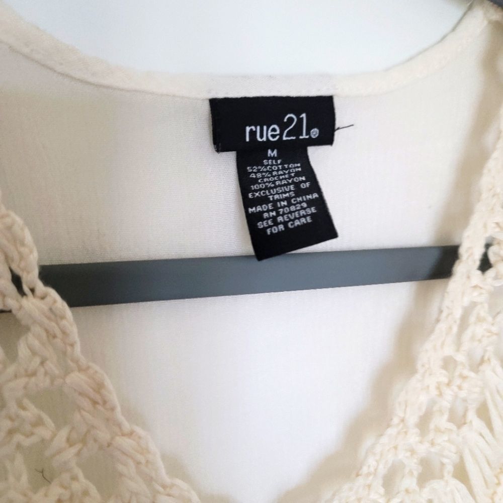 Cream Boho Top - Picture 9 of 10